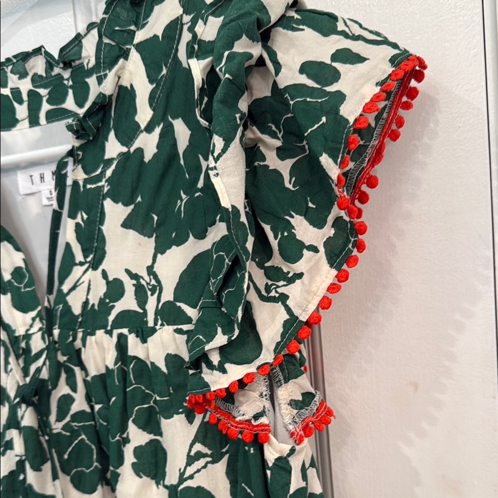 THML Green and White Flutter Sleeve dress - Picture 3 of 10